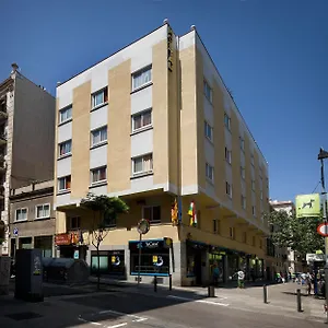 Konukevi Hostal Barcelona
